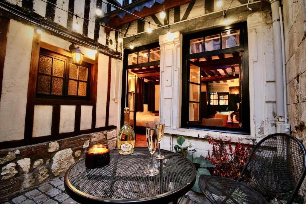 Le Spa Gustave - Sauna, Jacuzzi & Terrasse A Rouen Dış mekan fotoğraf